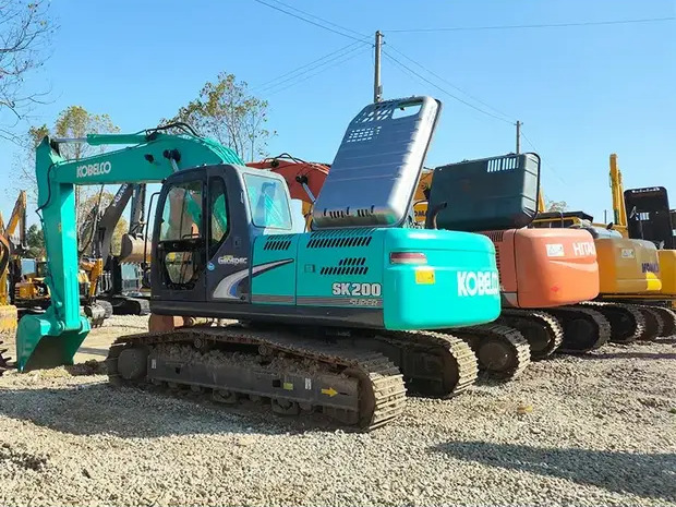 2022 KOBELCO SK 200 - Гусеничный экскаватор: фото 1 2022 KOBELCO SK 200 - Гусеничный экскаватор: фото 1