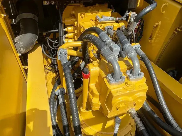 Гусеничный экскаватор 2022 Komatsu PC360: фото 10