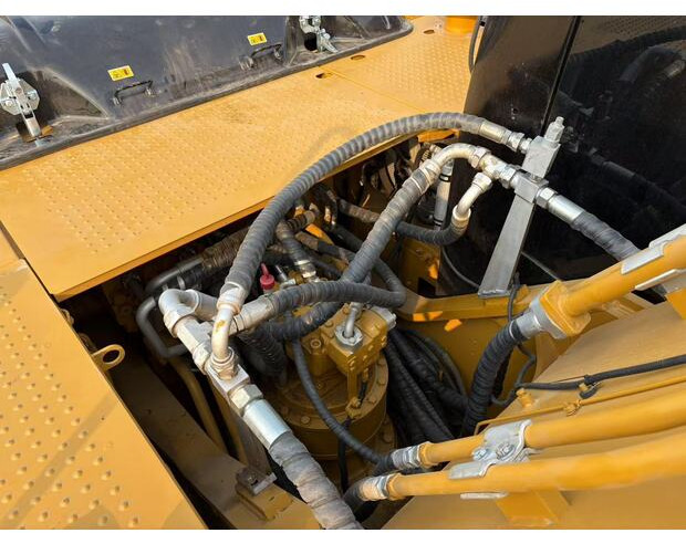 2023 Caterpillar 325 - Гусеничный экскаватор: фото 3 2023 Caterpillar 325 - Гусеничный экскаватор: фото 3