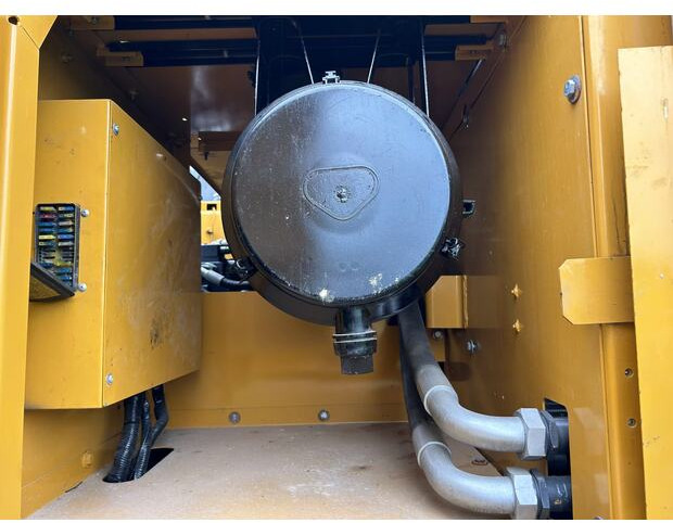 2023 XCMG XE215 - Гусеничный экскаватор: фото 5 2023 XCMG XE215 - Гусеничный экскаватор: фото 5