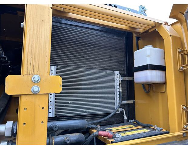 2023 XCMG XE215 - Гусеничный экскаватор: фото 2 2023 XCMG XE215 - Гусеничный экскаватор: фото 2