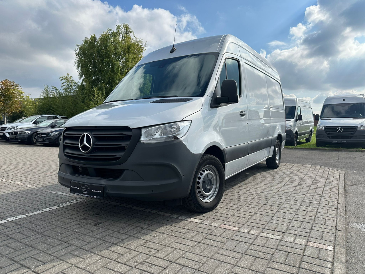 MERCEDES-BENZ Sprinter - Цельнометаллический фургон: фото 1 MERCEDES-BENZ Sprinter - Цельнометаллический фургон: фото 1