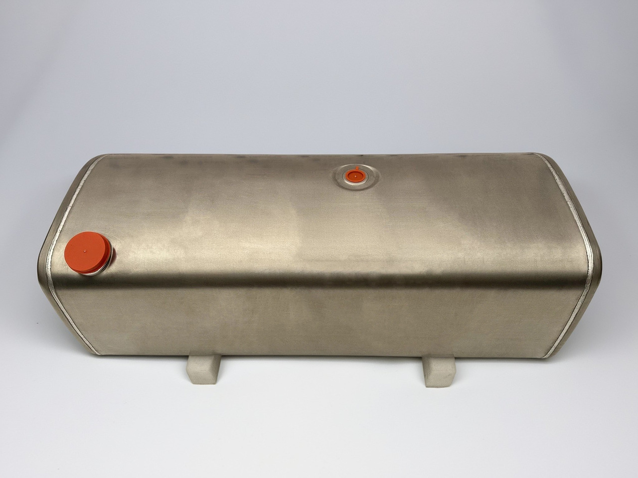 VOLVO - Топливный бак: фото 1 VOLVO - Топливный бак: фото 1