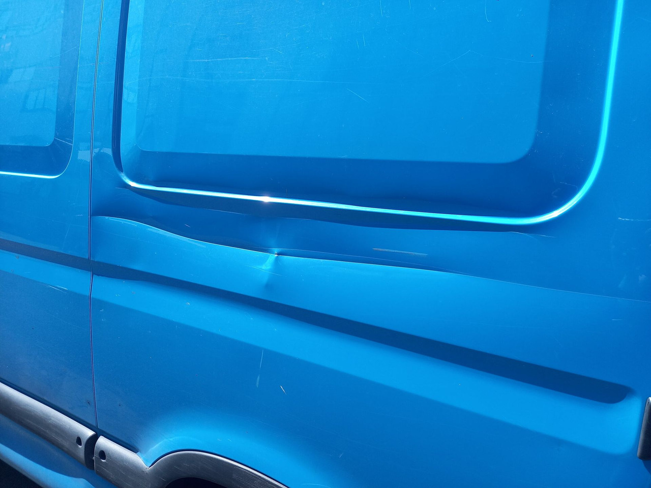 RENAULT MASTER L2/H2 - DCI 100 - Véhicule diesel Utilitaire - Цельнометаллический фургон: фото 2 RENAULT MASTER L2/H2 - DCI 100 - Véhicule diesel Utilitaire - Цельнометаллический фургон: фото 2