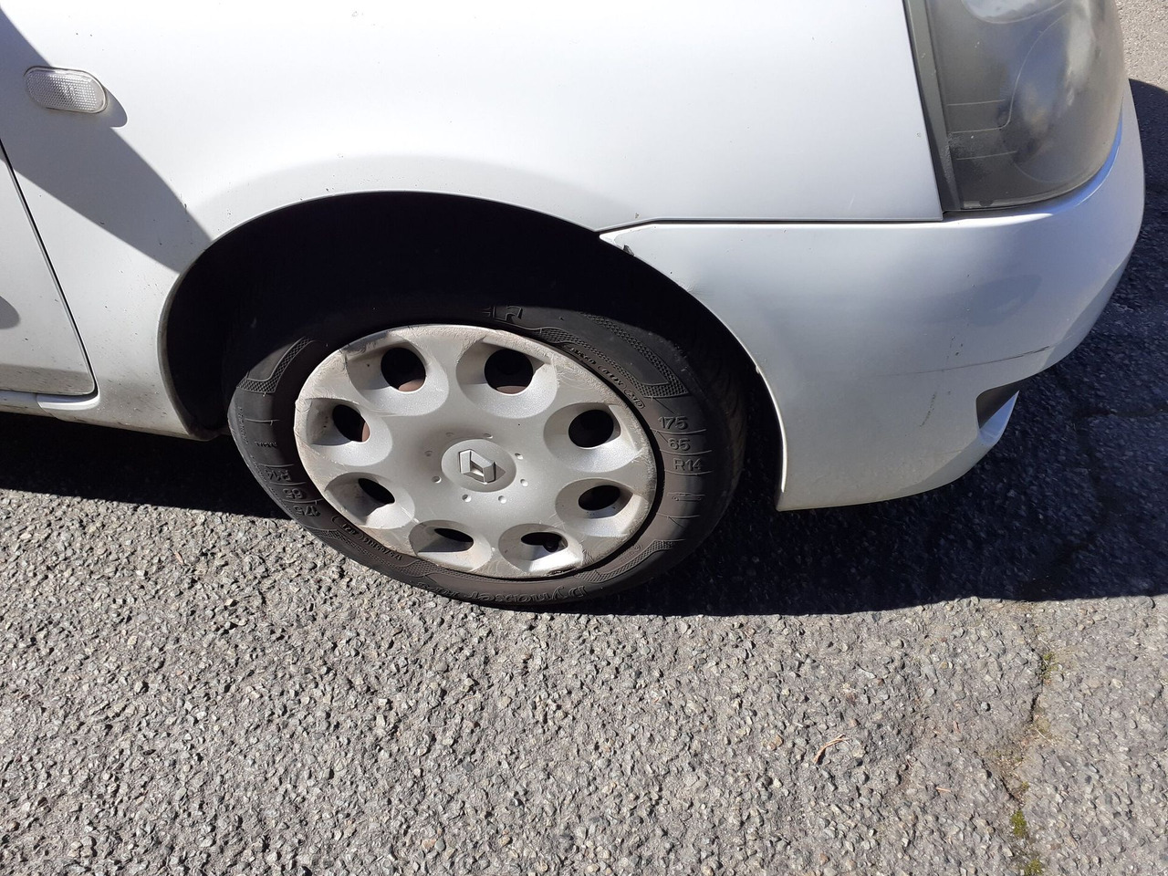 Легковой автомобиль /!\ RESERVÉE AUX PROFESSIONNELS DE L'AUTOMOBILE UNIQUEMENT !: фото 18 Легковой автомобиль /!\ RESERVÉE AUX PROFESSIONNELS DE L'AUTOMOBILE UNIQUEMENT !: фото 18