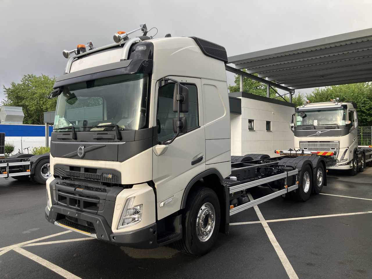 VOLVO FMX 540 6x2 Globetrotter Chassis - Грузовик-шасси: фото 1 VOLVO FMX 540 6x2 Globetrotter Chassis - Грузовик-шасси: фото 1