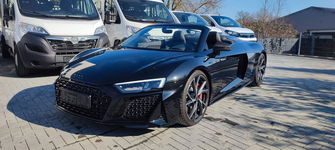 Audi R8 Spyder 5.2 FSI RWD performance - Кабриолет: фото 1 Audi R8 Spyder 5.2 FSI RWD performance - Кабриолет: фото 1