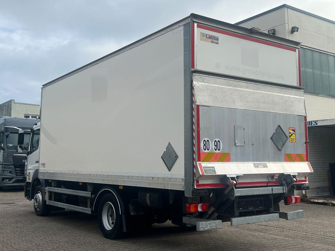 Mercedes-Benz Atego 1218 L Classic-Vermietung möglich-ADR-LBW - Грузовик с закрытым кузовом: фото 5 Mercedes-Benz Atego 1218 L Classic-Vermietung möglich-ADR-LBW - Грузовик с закрытым кузовом: фото 5