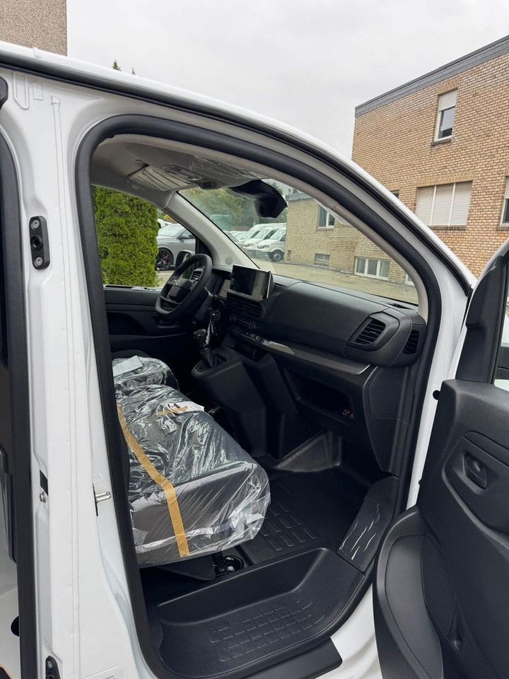 Новый Цельнометаллический фургон Opel Vivaro 120 PS L2H1: фото 10