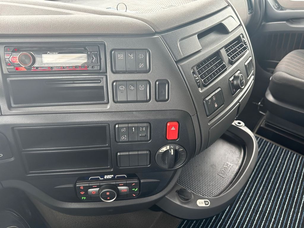 Грузовик-контейнеровоз/ Сменный кузов DAF XF 460 SpaceCab Retarder TÜV neu: фото 7