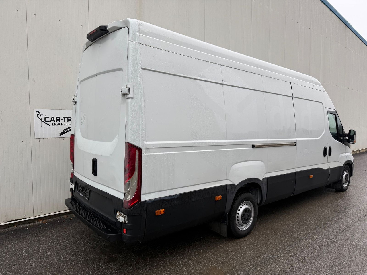 Iveco Daily 35S14 HiMatic L4H3 Maxi Iveco Daily 35S14 HiMatic L4H3 Maxi - Цельнометаллический фургон: фото 3 Iveco Daily 35S14 HiMatic L4H3 Maxi Iveco Daily 35S14 HiMatic L4H3 Maxi - Цельнометаллический фургон: фото 3