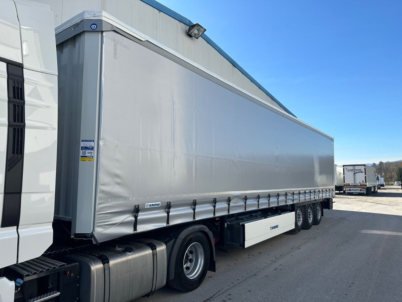 Krone SDP27 Lift/Pal-Kast/Alulatten Krone SDP27 Lift/Pal-Kast/Alulatten 5STK - Тентованный полуприцеп: фото 1 Krone SDP27 Lift/Pal-Kast/Alulatten Krone SDP27 Lift/Pal-Kast/Alulatten 5STK - Тентованный полуприцеп: фото 1
