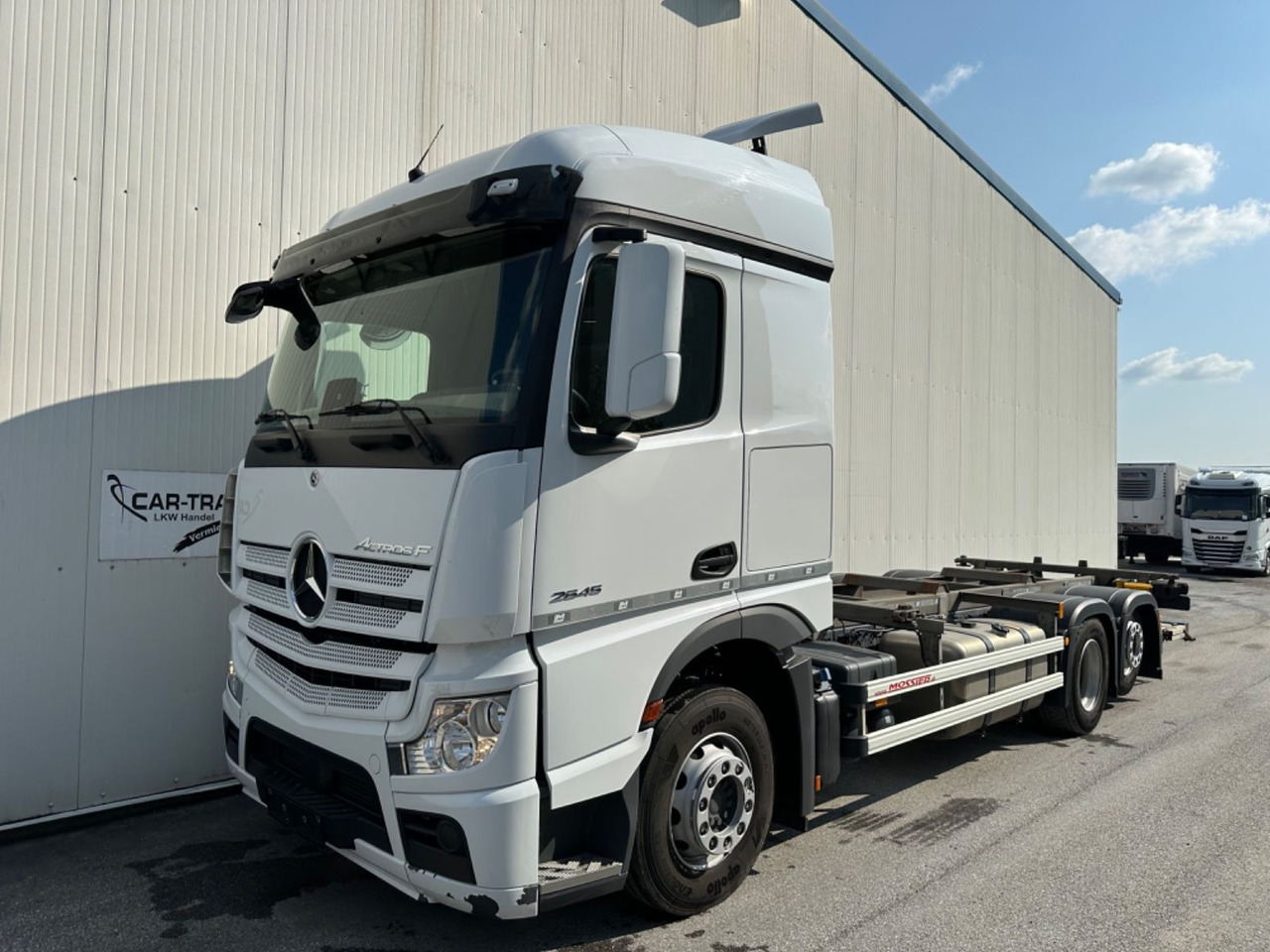 Mercedes-Benz Actros 2545  2T LBW - Грузовик-контейнеровоз/ Сменный кузов: фото 1 Mercedes-Benz Actros 2545  2T LBW - Грузовик-контейнеровоз/ Сменный кузов: фото 1