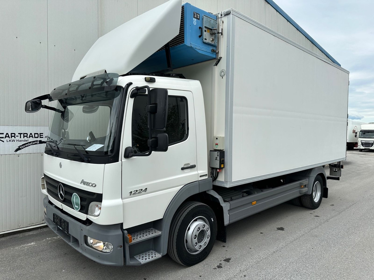 Mercedes-Benz Atego 1224 Automat Klima TK-29C - Рефрижератор: фото 1 Mercedes-Benz Atego 1224 Automat Klima TK-29C - Рефрижератор: фото 1