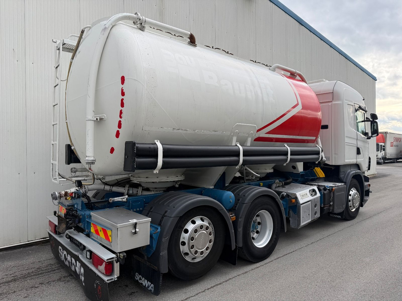 Scania R 480 Opticruise Highline Retarder PTO Standklim - Ассенизатор: фото 4 Scania R 480 Opticruise Highline Retarder PTO Standklim - Ассенизатор: фото 4