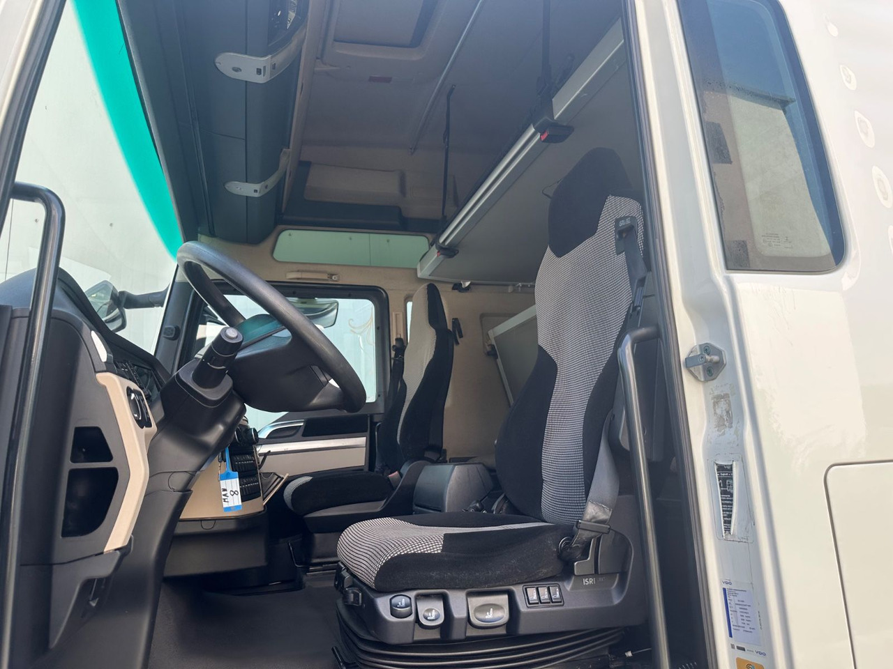 MAN TGX 18.460 XXL Intarder/Standklima - Тягач: фото 5 MAN TGX 18.460 XXL Intarder/Standklima - Тягач: фото 5