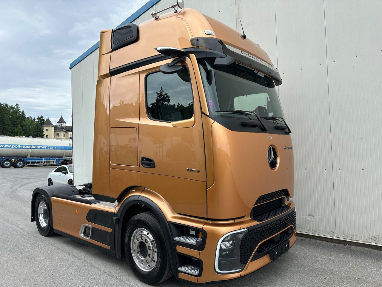 Mercedes-Benz Actros 1853 ProCab Bronze - Тягач: фото 2 Mercedes-Benz Actros 1853 ProCab Bronze - Тягач: фото 2