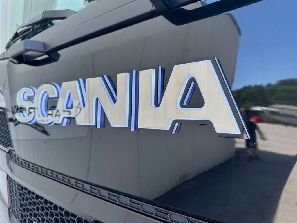 Scania 500R Vollluft Alu Leder LED Hyd. - Тягач: фото 5 Scania 500R Vollluft Alu Leder LED Hyd. - Тягач: фото 5