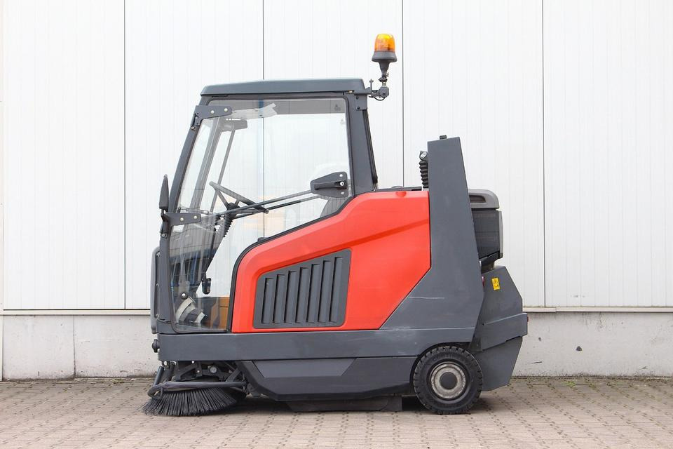 Hako Sweepmaster D1500RH Diesel UVV✅ - Промышленная подметальная машина: фото 2 Hako Sweepmaster D1500RH Diesel UVV✅ - Промышленная подметальная машина: фото 2