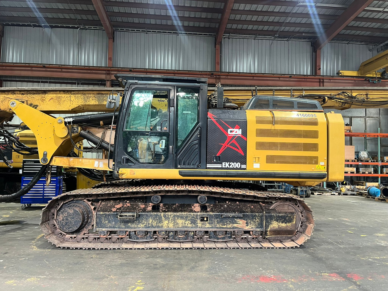 CZM EK200 - Буровая машина: фото 1 CZM EK200 - Буровая машина: фото 1