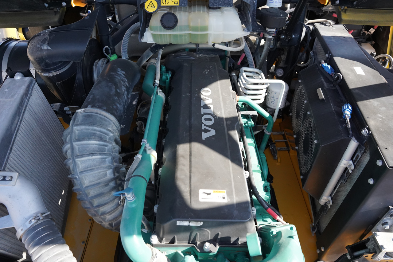 Сочленённый самосвал Volvo A40G: фото 16