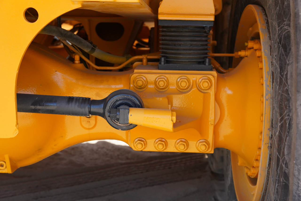 Сочленённый самосвал Volvo A40G: фото 20