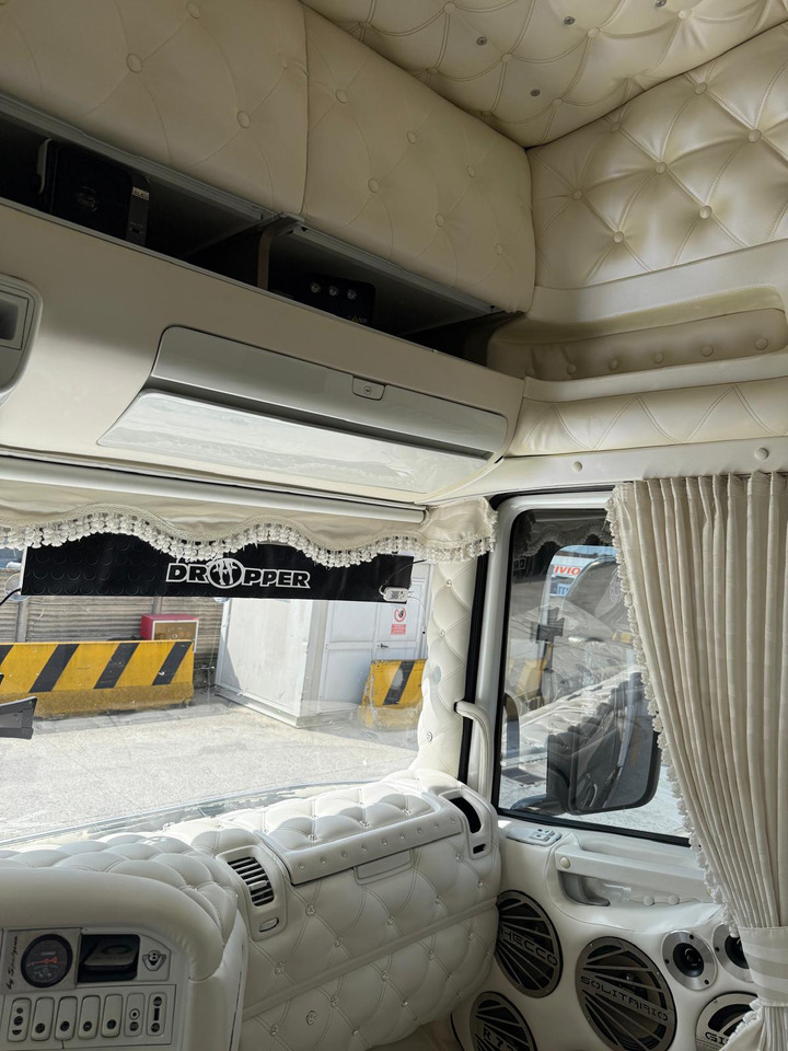 SCANIA R730 - Тягач: фото 3 SCANIA R730 - Тягач: фото 3