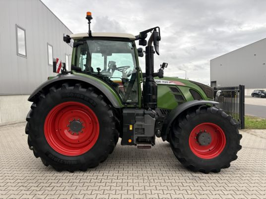 Fendt 720 VARIO S4 POWER - Трактор: фото 2 Fendt 720 VARIO S4 POWER - Трактор: фото 2