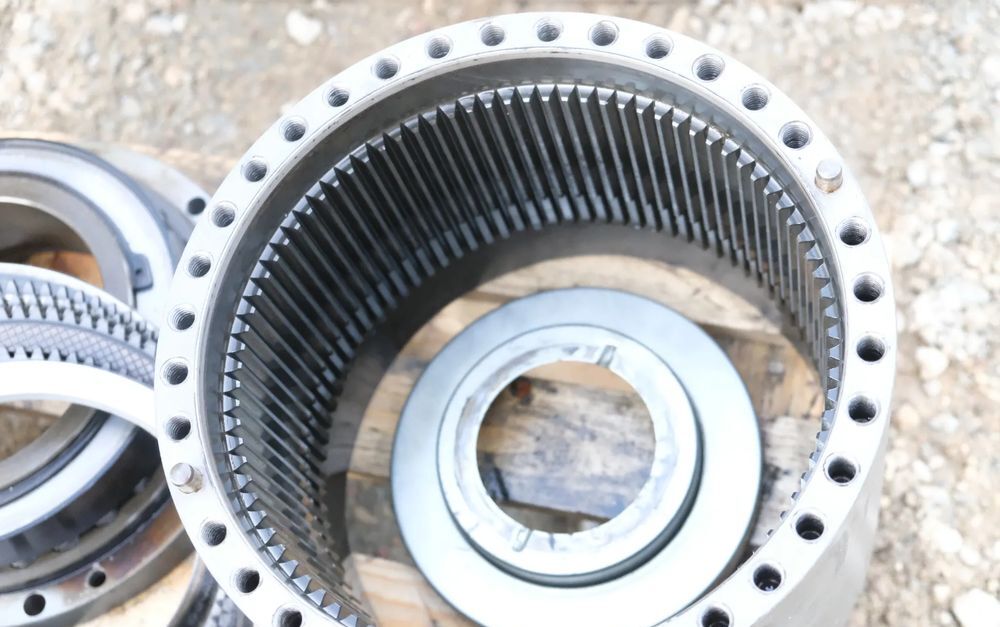 Reduktor obrotu SAT 275/261 R906,R916,R922,R924,R926 liebherr - Трансмиссия для Строительной техники: фото 5 Reduktor obrotu SAT 275/261 R906,R916,R922,R924,R926 liebherr - Трансмиссия для Строительной техники: фото 5