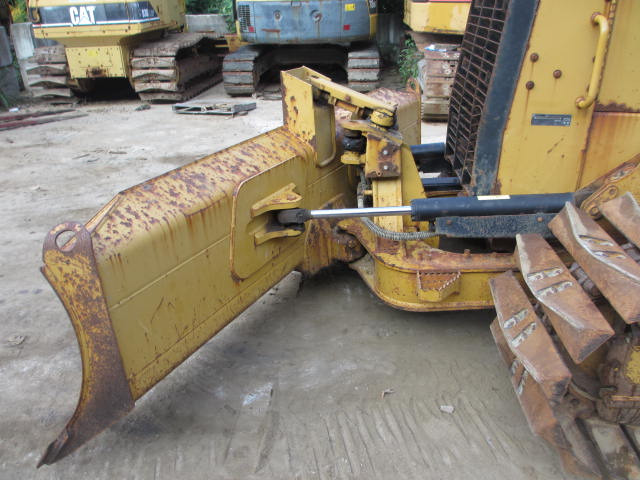 Бульдозер CAT D3K2: фото 16 Бульдозер CAT D3K2: фото 16