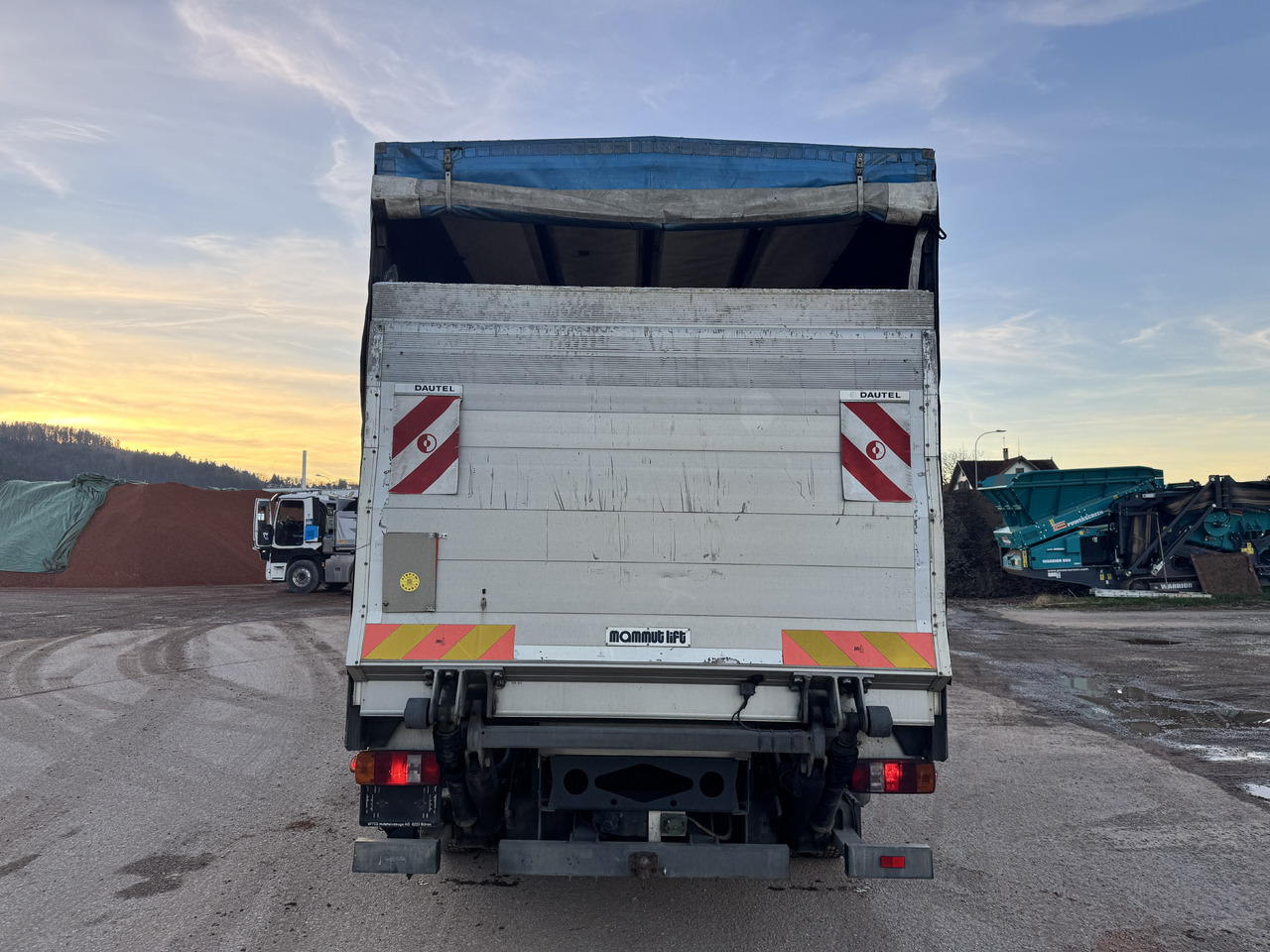 MERCEDES-BENZ Atego 818 - Тентованный грузовик: фото 4 MERCEDES-BENZ Atego 818 - Тентованный грузовик: фото 4