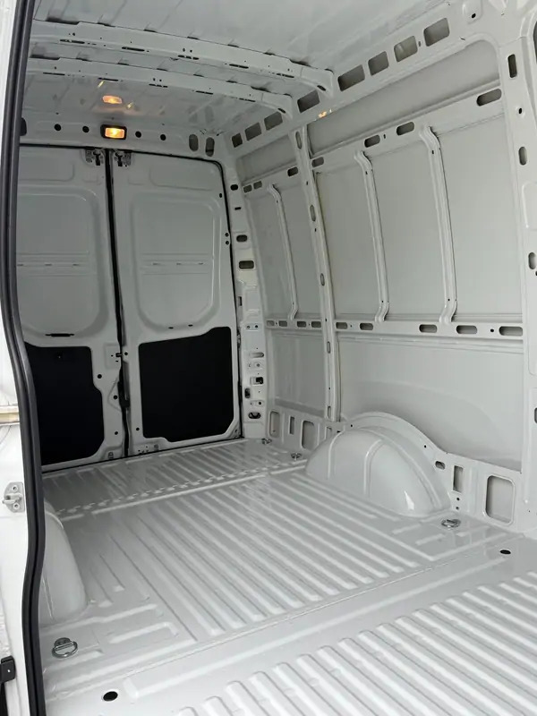 Новый Цельнометаллический фургон Iveco Daily 35-140 *L3H2*DISPO DE STOCK*Airco*Cruise control: фото 13