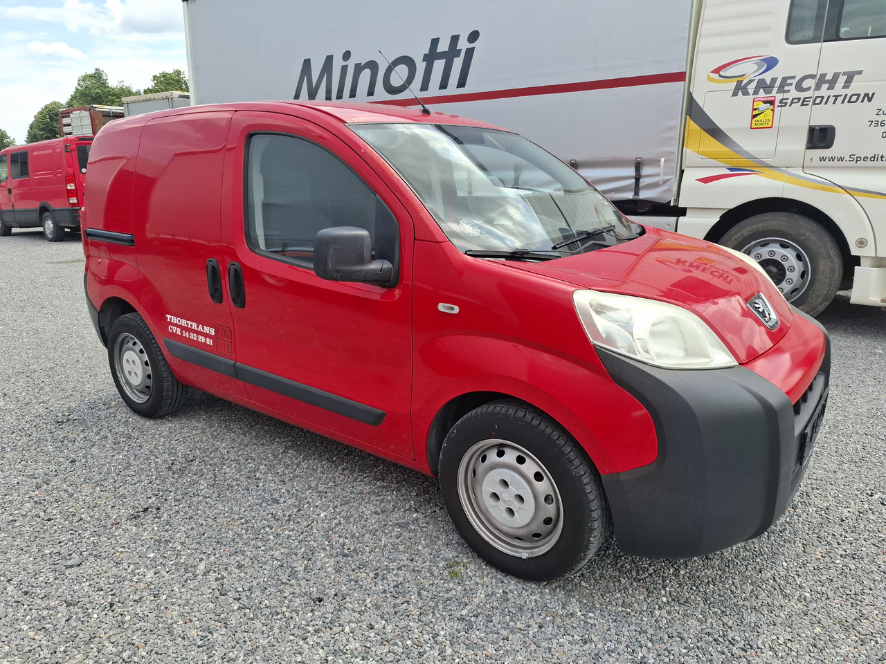 PEUGEOT Peugeot Bipper 1.3 HDI - Коммерческий автомобиль: фото 1 PEUGEOT Peugeot Bipper 1.3 HDI - Коммерческий автомобиль: фото 1