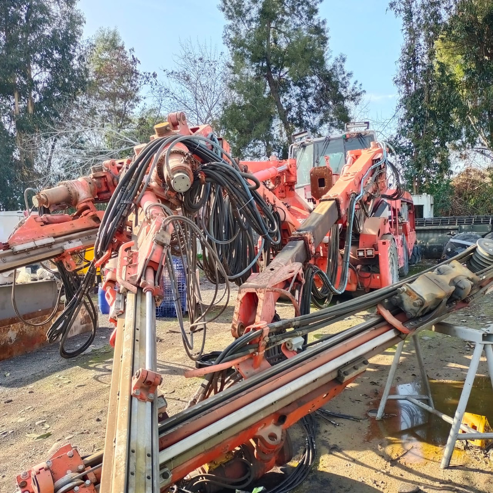 Sandvik DT1131-SC DT1230i - Горнодобывающая техника: фото 4 Sandvik DT1131-SC DT1230i - Горнодобывающая техника: фото 4