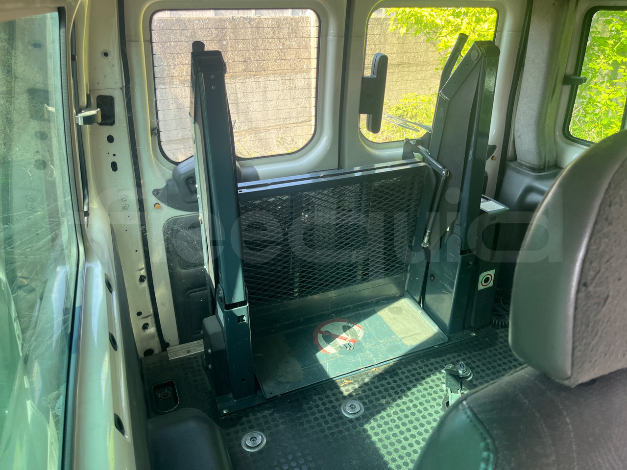 Микроавтобус, Пассажирский фургон Bundle di 4 mezzi Ford - Transit Tourneo Ford - Transit Tourneo Ford - Transit Ford - Transit Tourneo: фото 6