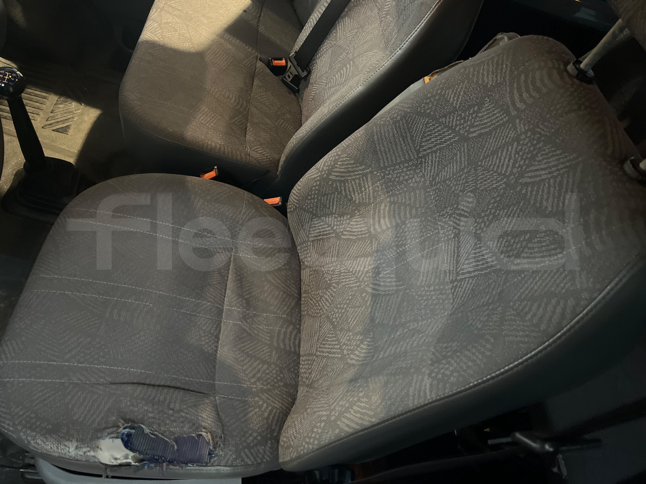 Пригородный автобус Ford Transit: фото 14