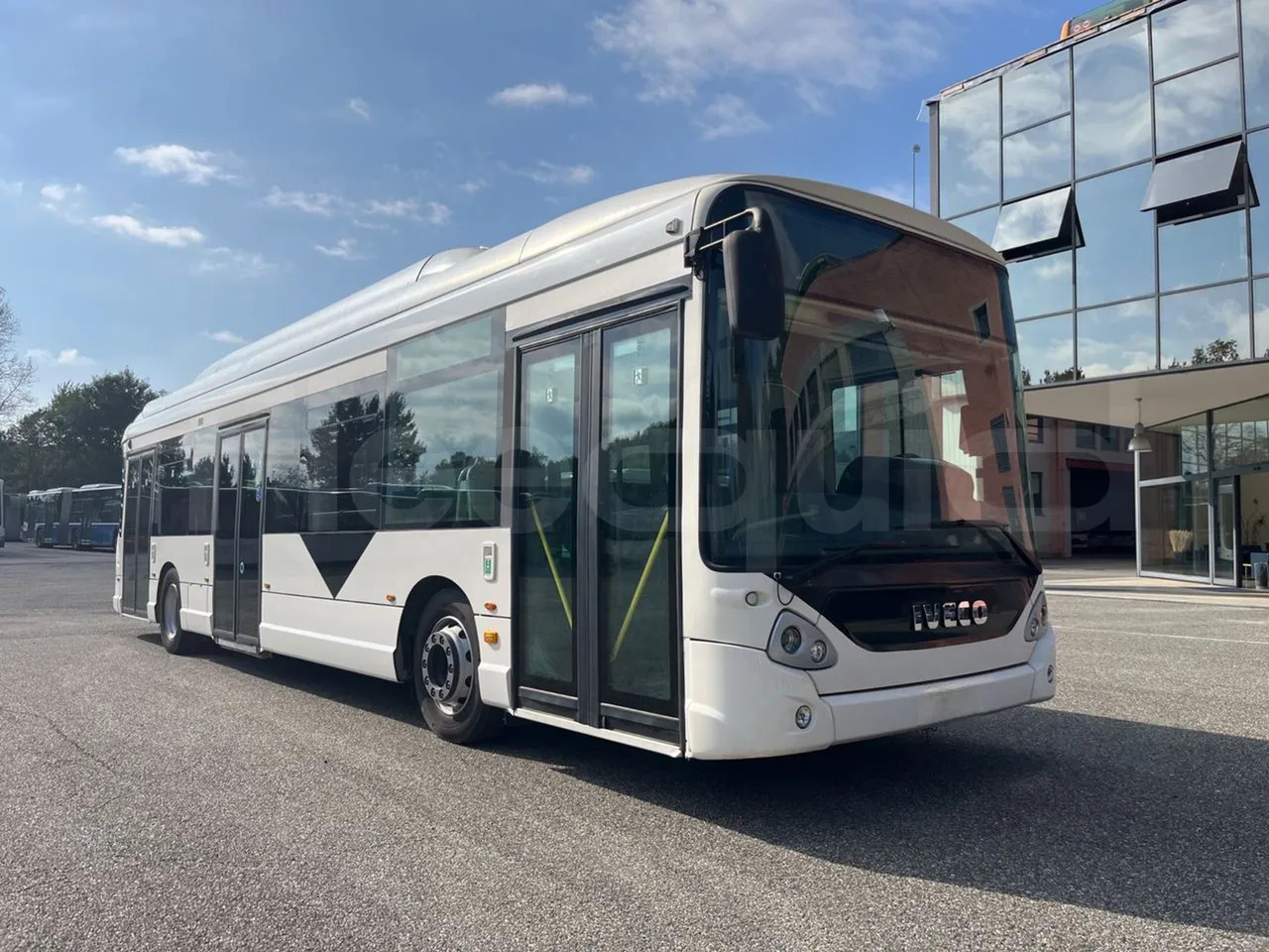 Heuliez GX 337 ELEC - Городской автобус, Электробус: фото 1 Heuliez GX 337 ELEC - Городской автобус, Электробус: фото 1