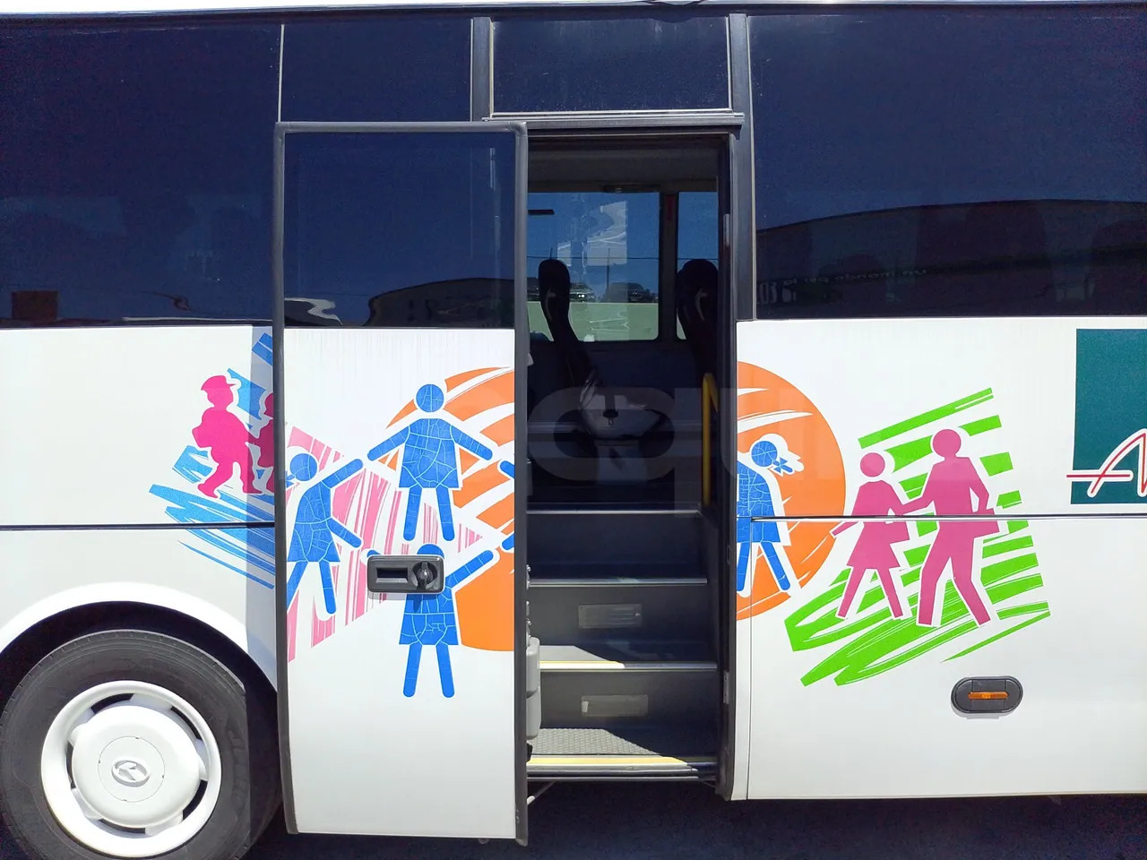 Туристический автобус King Long XMQ6900: фото 16 Туристический автобус King Long XMQ6900: фото 16