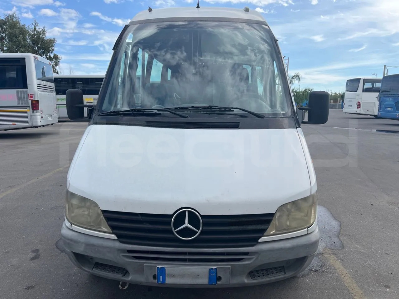 Mercedes-Benz Sprinter - Пригородный автобус: фото 2 Mercedes-Benz Sprinter - Пригородный автобус: фото 2