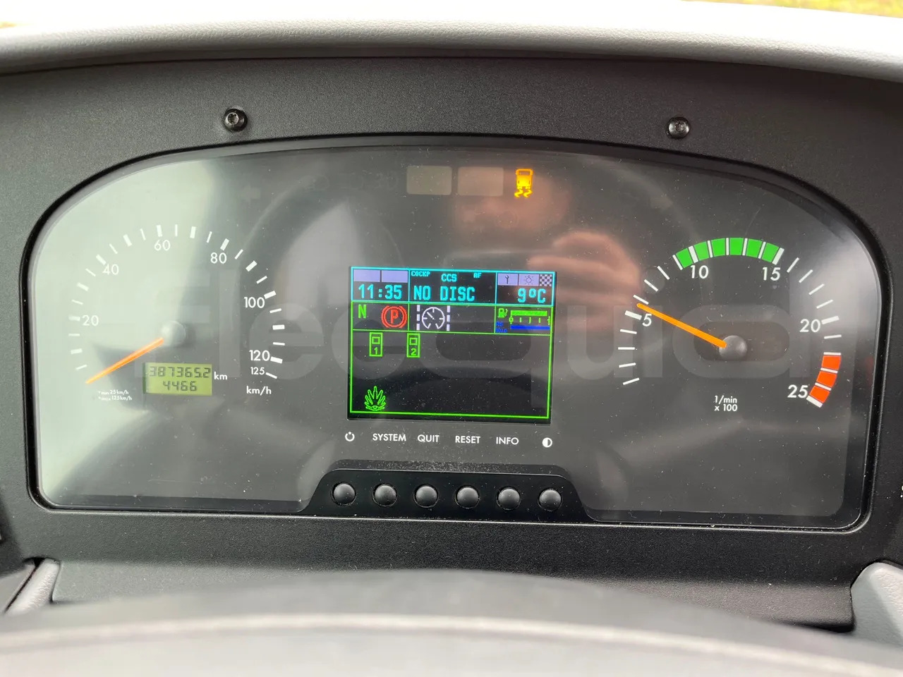 Mercedes-Benz Tourismo - Туристический автобус: фото 3 Mercedes-Benz Tourismo - Туристический автобус: фото 3