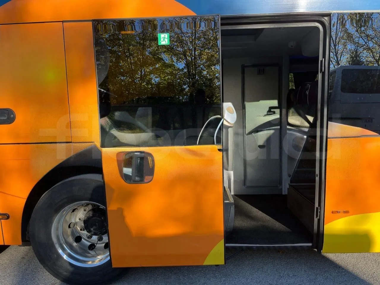 Туристический автобус Neoplan Skyliner: фото 16