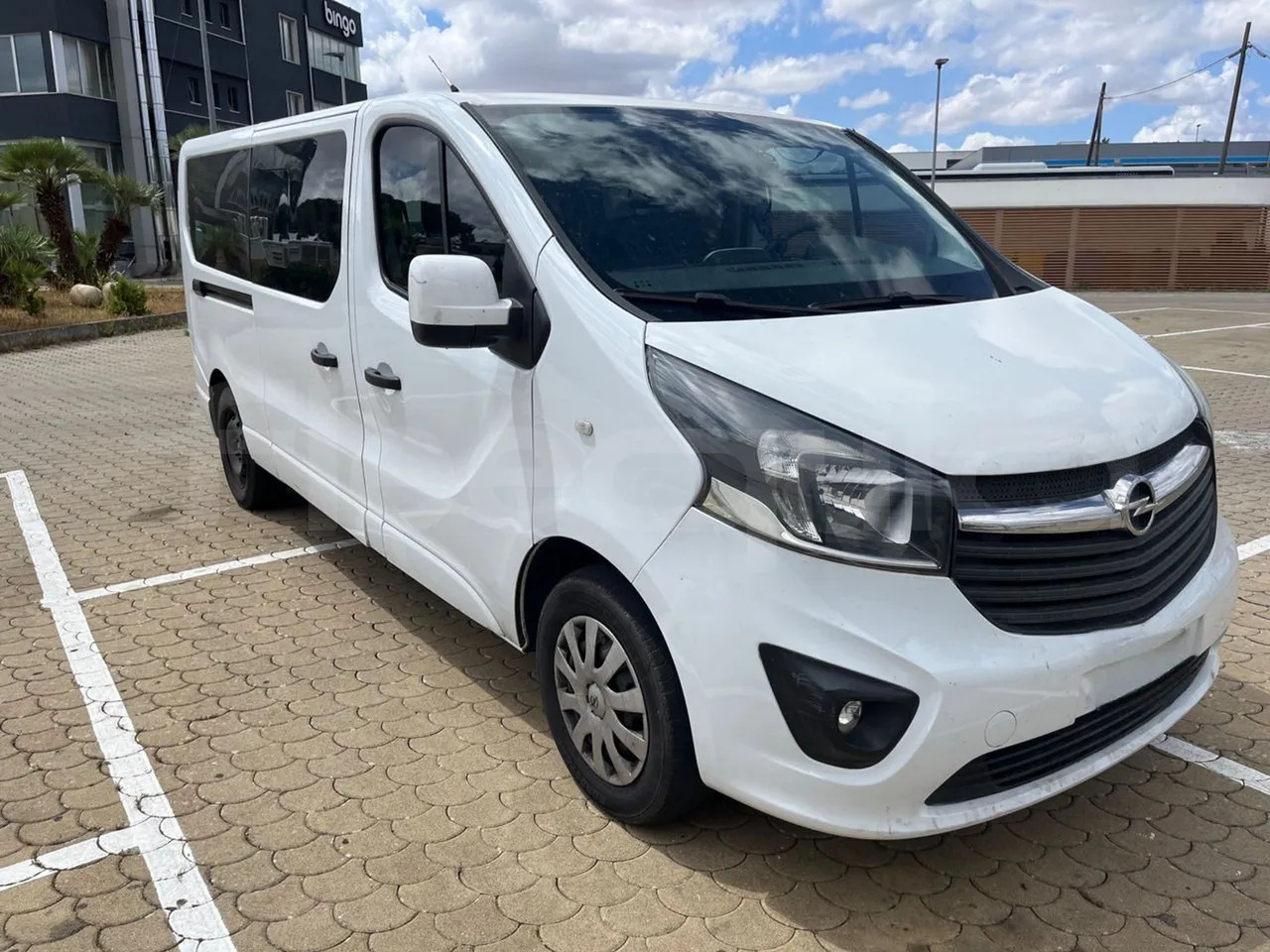 Opel Vivaro - B - Микроавтобус, Пассажирский фургон: фото 1 Opel Vivaro - B - Микроавтобус, Пассажирский фургон: фото 1