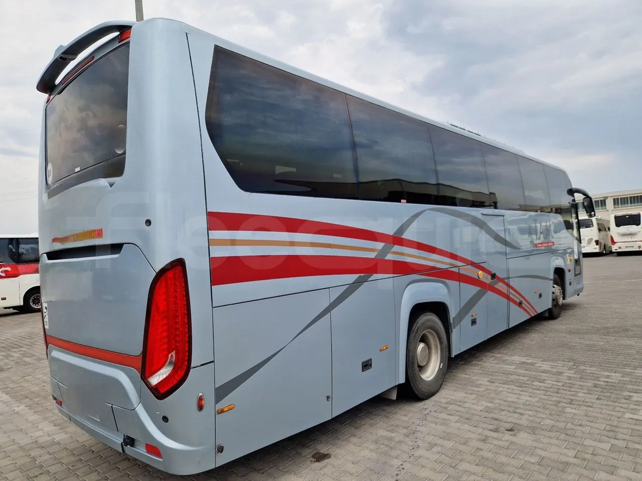 Туристический автобус Scania Touring HD: фото 11