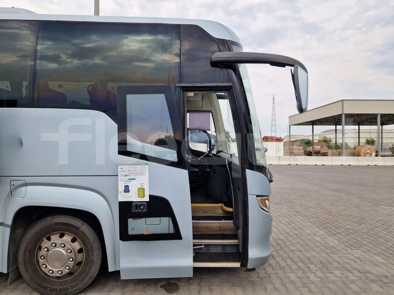 Туристический автобус Scania Touring HD: фото 15