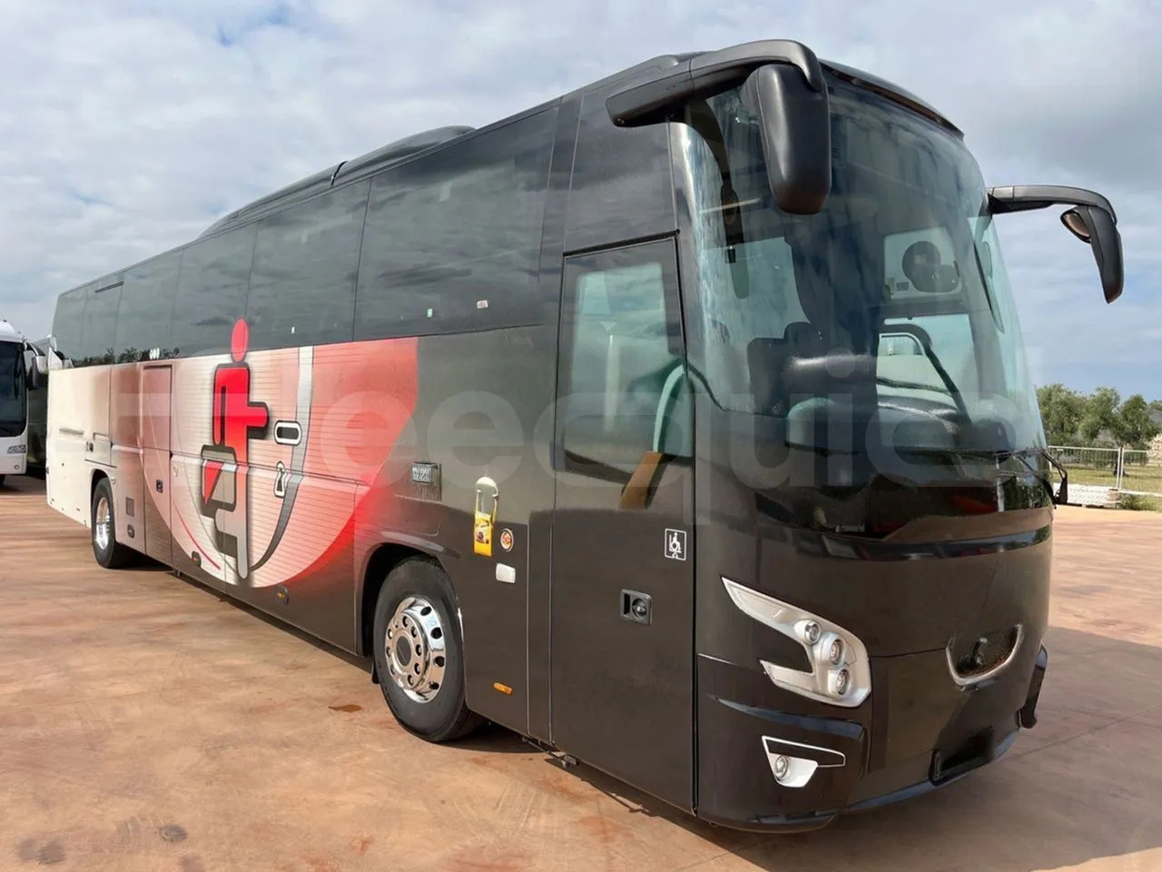 Vdl Futura - Туристический автобус: фото 1 Vdl Futura - Туристический автобус: фото 1