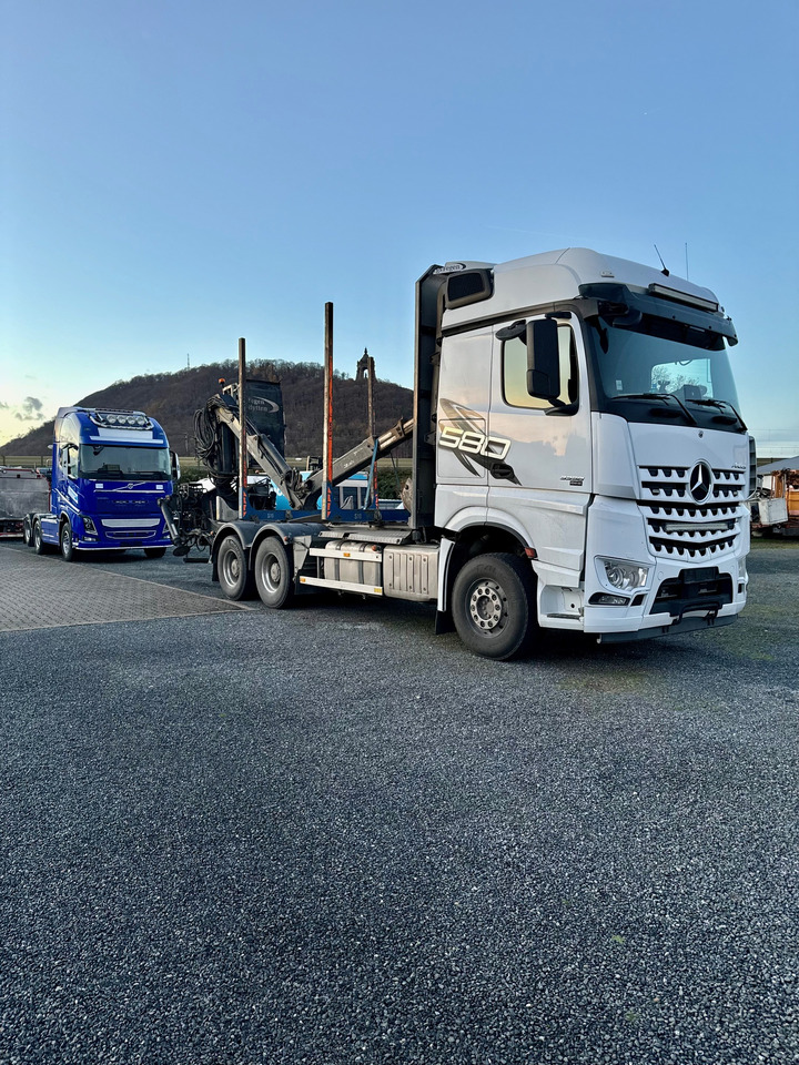 Mercedes Arocs 3358 L 6x4 Radstand 4500 Arocs 3358 L 6x4 Blatt-Luft Gefedert - Лесовоз: фото 5 Mercedes Arocs 3358 L 6x4 Radstand 4500 Arocs 3358 L 6x4 Blatt-Luft Gefedert - Лесовоз: фото 5