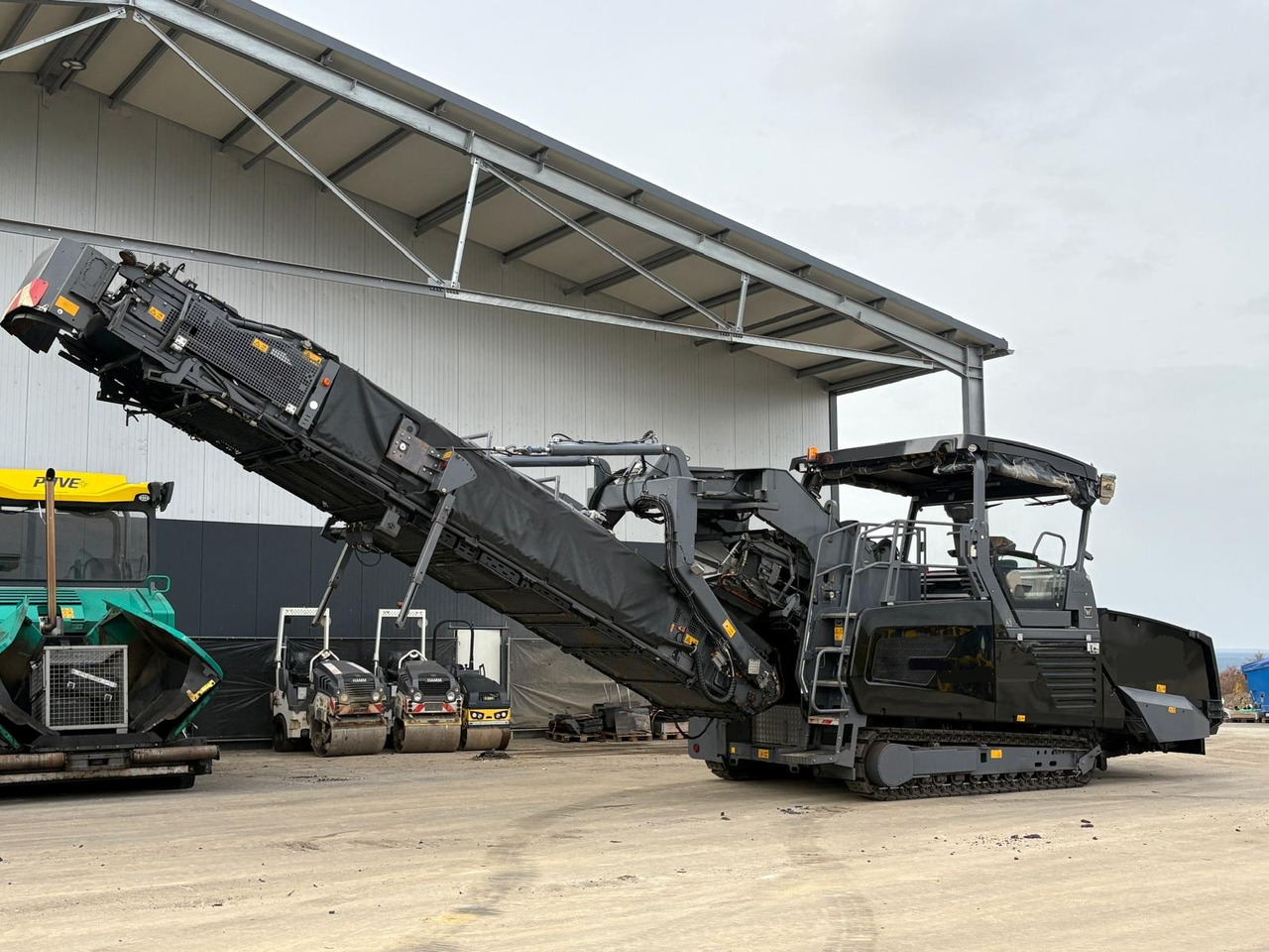 VÖGELE MT 3000-3i OFFSET - Асфальтоукладчик: фото 1 VÖGELE MT 3000-3i OFFSET - Асфальтоукладчик: фото 1