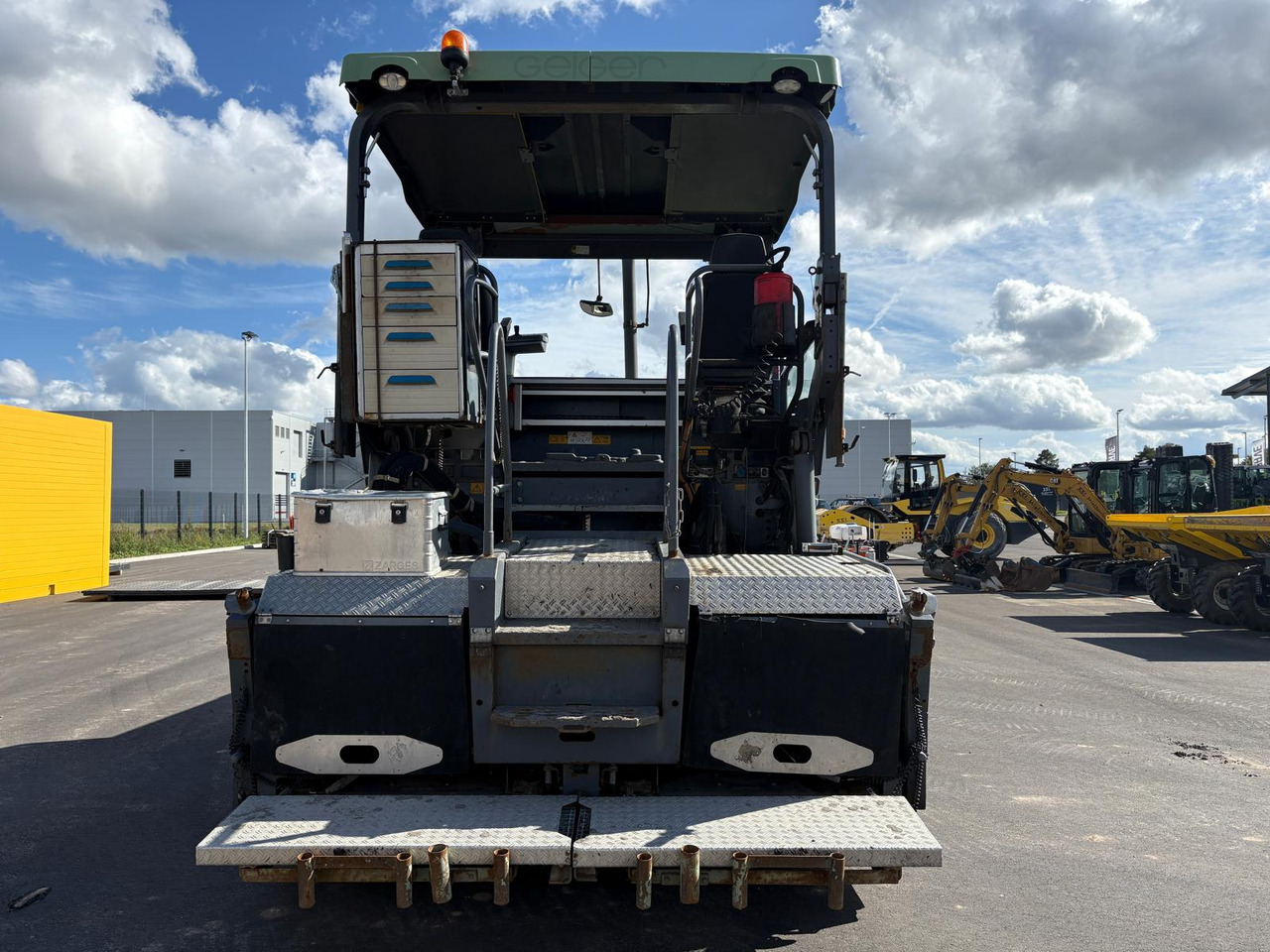 Асфальтоукладчик VÖGELE SUPER 1800-3i: фото 13 Асфальтоукладчик VÖGELE SUPER 1800-3i: фото 13