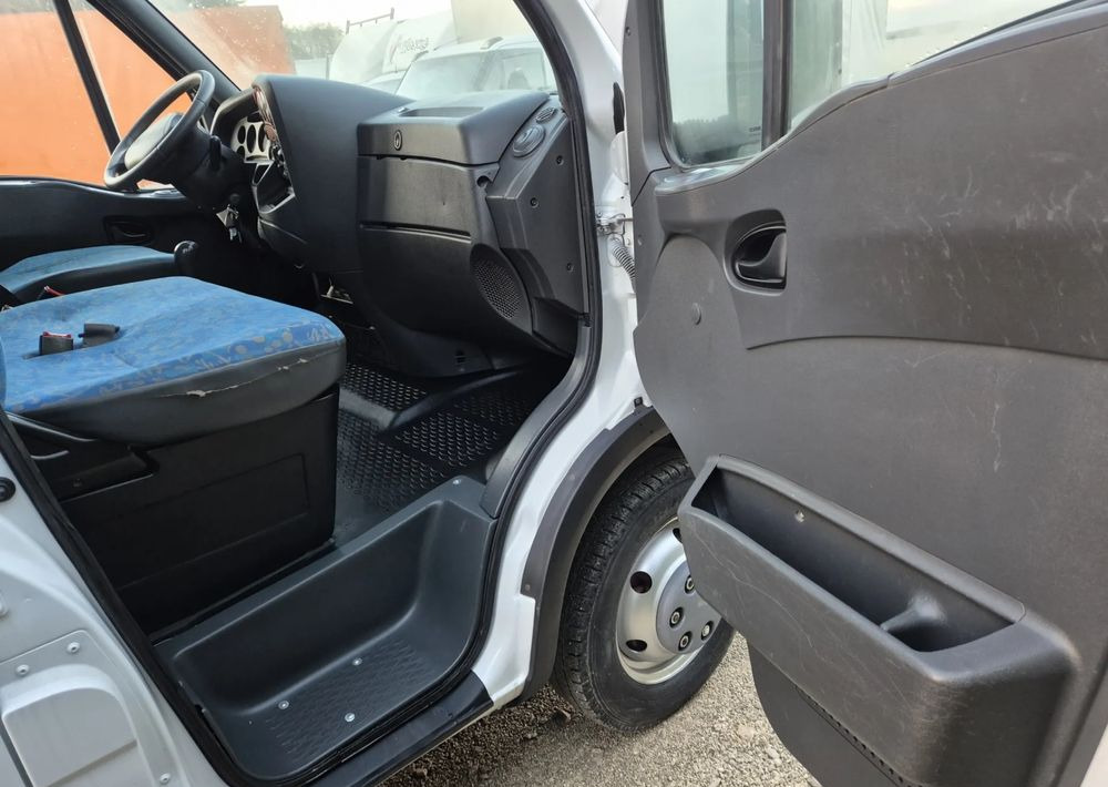 Малотоннажный самосвал Iveco 35C11 2.8 110KM Zwykła Pompa Brygadówka: фото 6