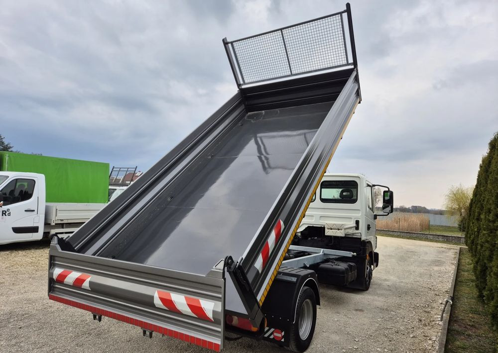 Nissan ATLEON 3.0 150KM Wywrotka 3-stronna - Малотоннажный самосвал: фото 4 Nissan ATLEON 3.0 150KM Wywrotka 3-stronna - Малотоннажный самосвал: фото 4